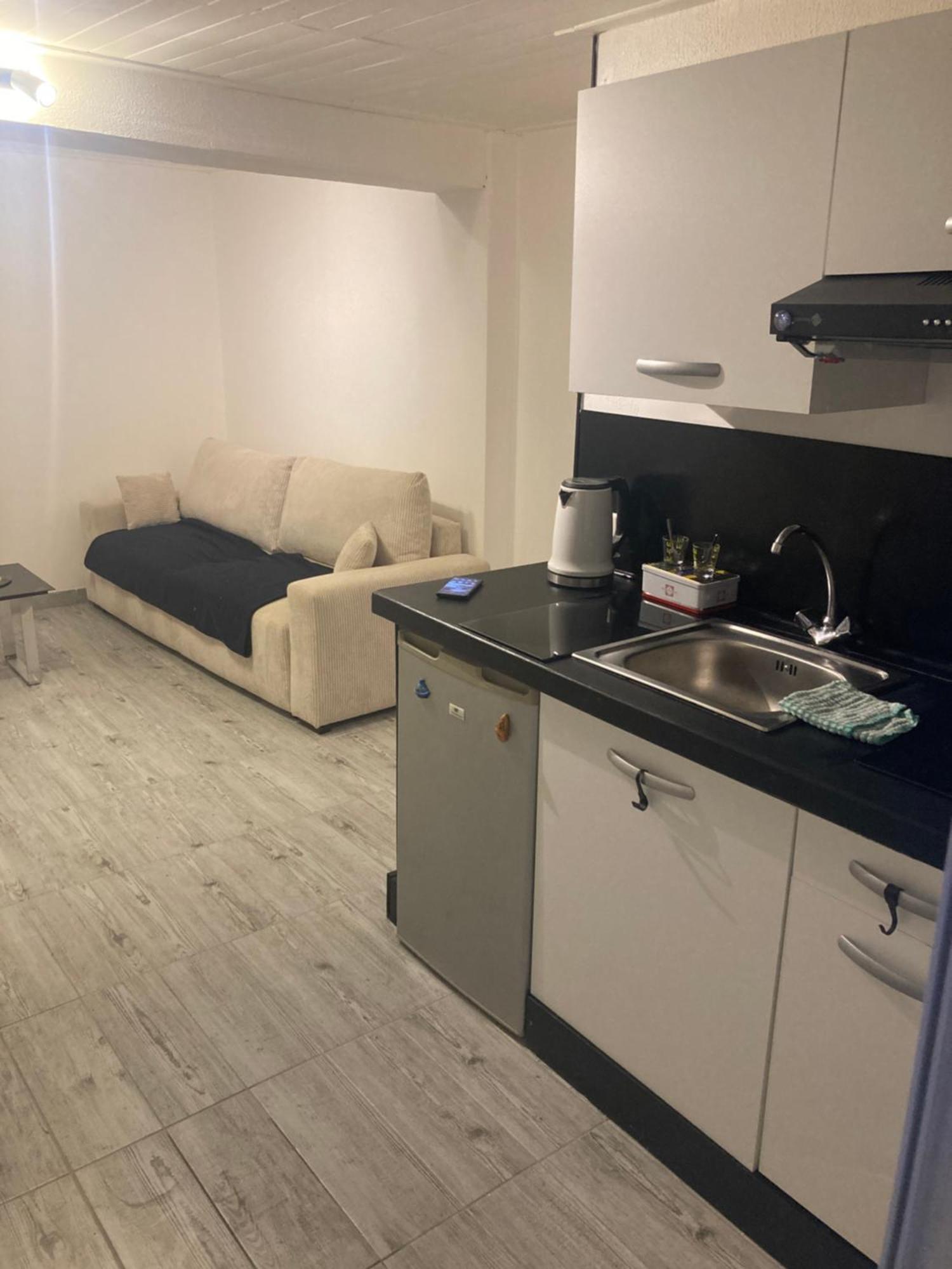 Studio Agreable Et Paisible Aubagne Exterior photo